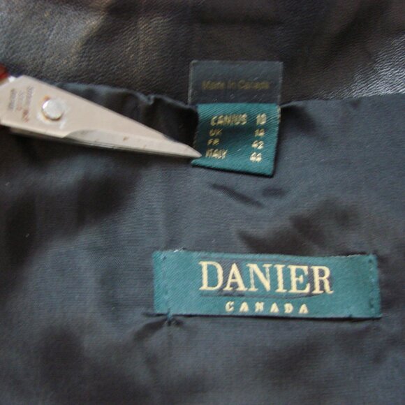 Danier Black Leather Skirt Straight Pencil Office Size 10 - Picture 5 of 15